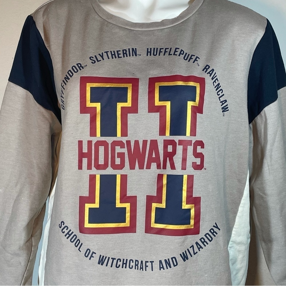 Harry Potter | Hogwarts School Of Wizardry House Crewneck XL 15-17 - Picture 3 of 9